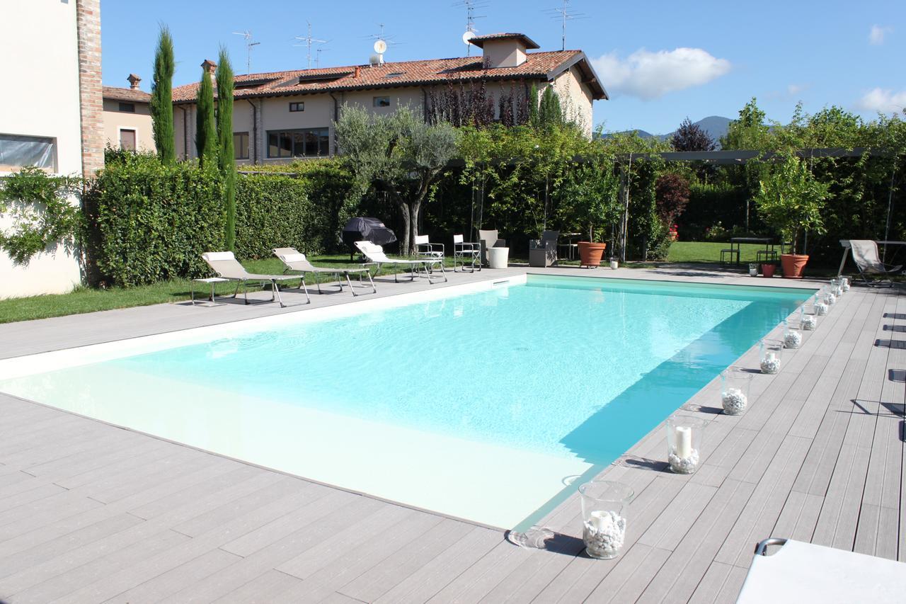B&B A Ca' Minore Franciacorta Passirano Exterior photo